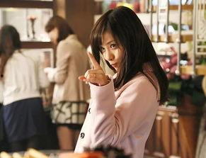 女配吃瓜娱乐圈文,娱乐圈女配的甜蜜瓜田之旅